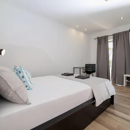 Marti - Three Bedroom With Balconies And Sea View - St * סופטאר